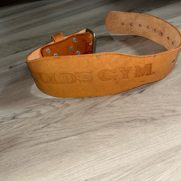 Vintage Gold’s Gym Leather Weightlifting Belt / Adult Size Small - Picture 2 of 3